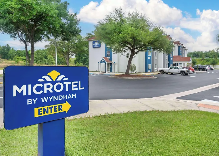 Microtel Inn & Suites By Wyndham Brooksville